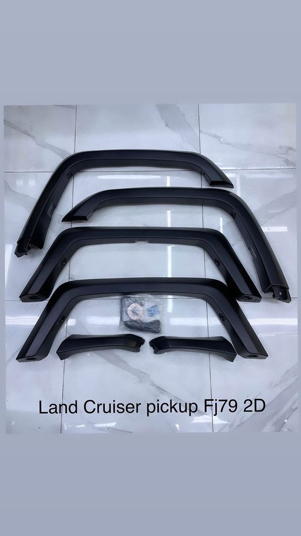 Fender trim for Toyota Land Cruiser FJ79 LC79
