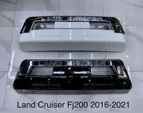 Bumper protector for Toyota Land Cruiser 2008-2021