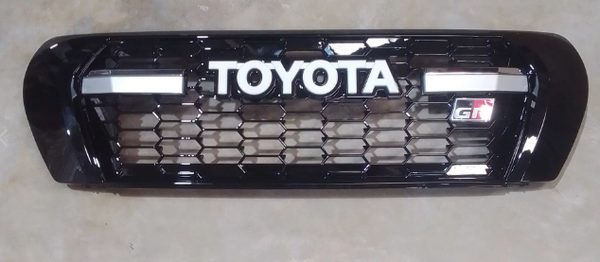 Front Grille For Toyota Land Cruiser 2008-2015